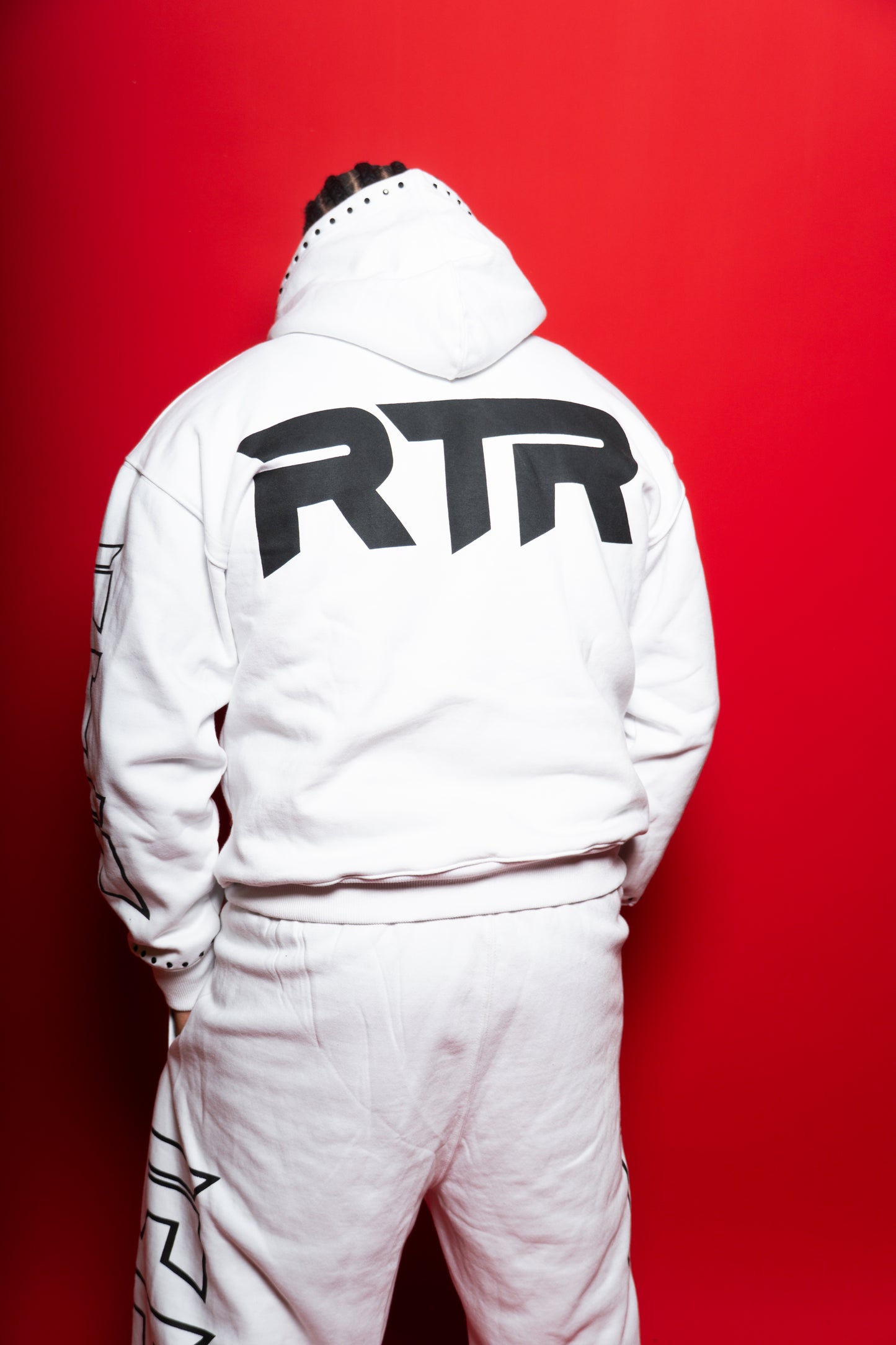 "PAID IN STONES" HOODIE (WHITE)