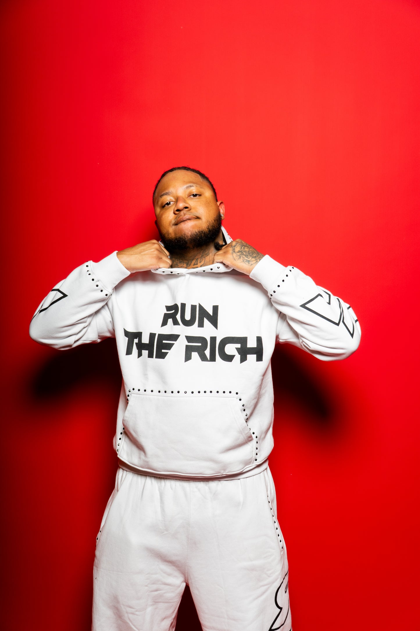 "PAID IN STONES" HOODIE (WHITE)